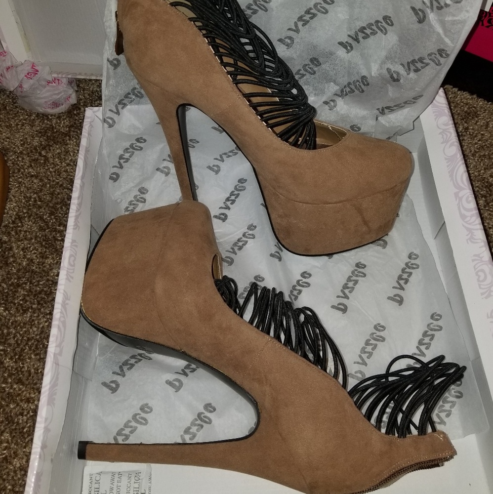 *NEW* Brown Suede Stilettos
